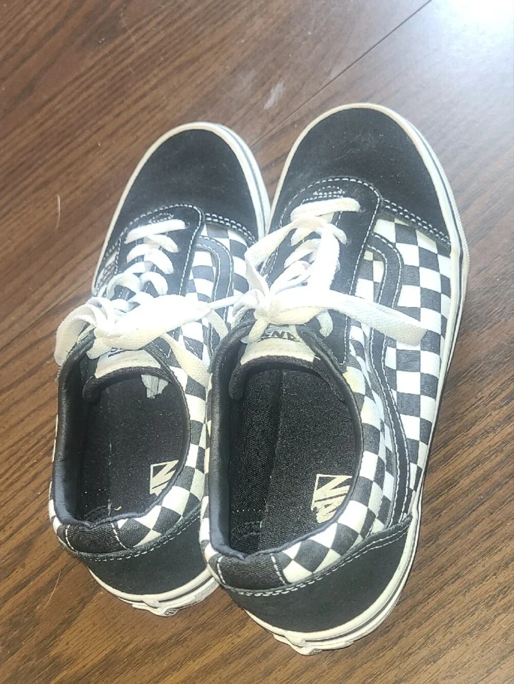Vans Checkerboard Lace-Up Sneakers - Black & White Size Youth 6